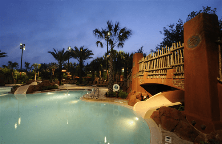 Maji Pool Bar dining photo