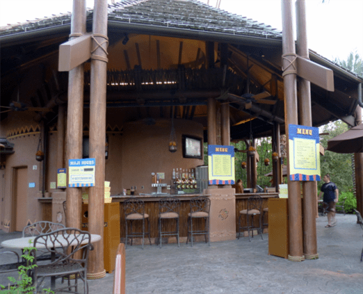 Maji Pool Bar dining photo