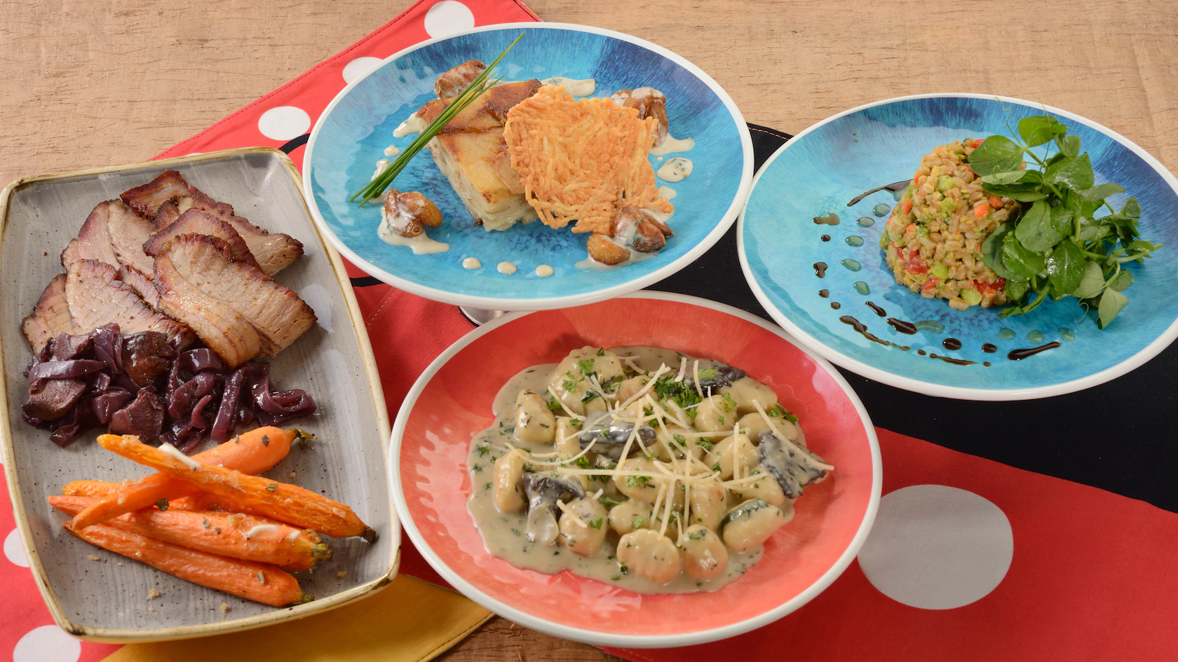 Chef Mickey's dining photo