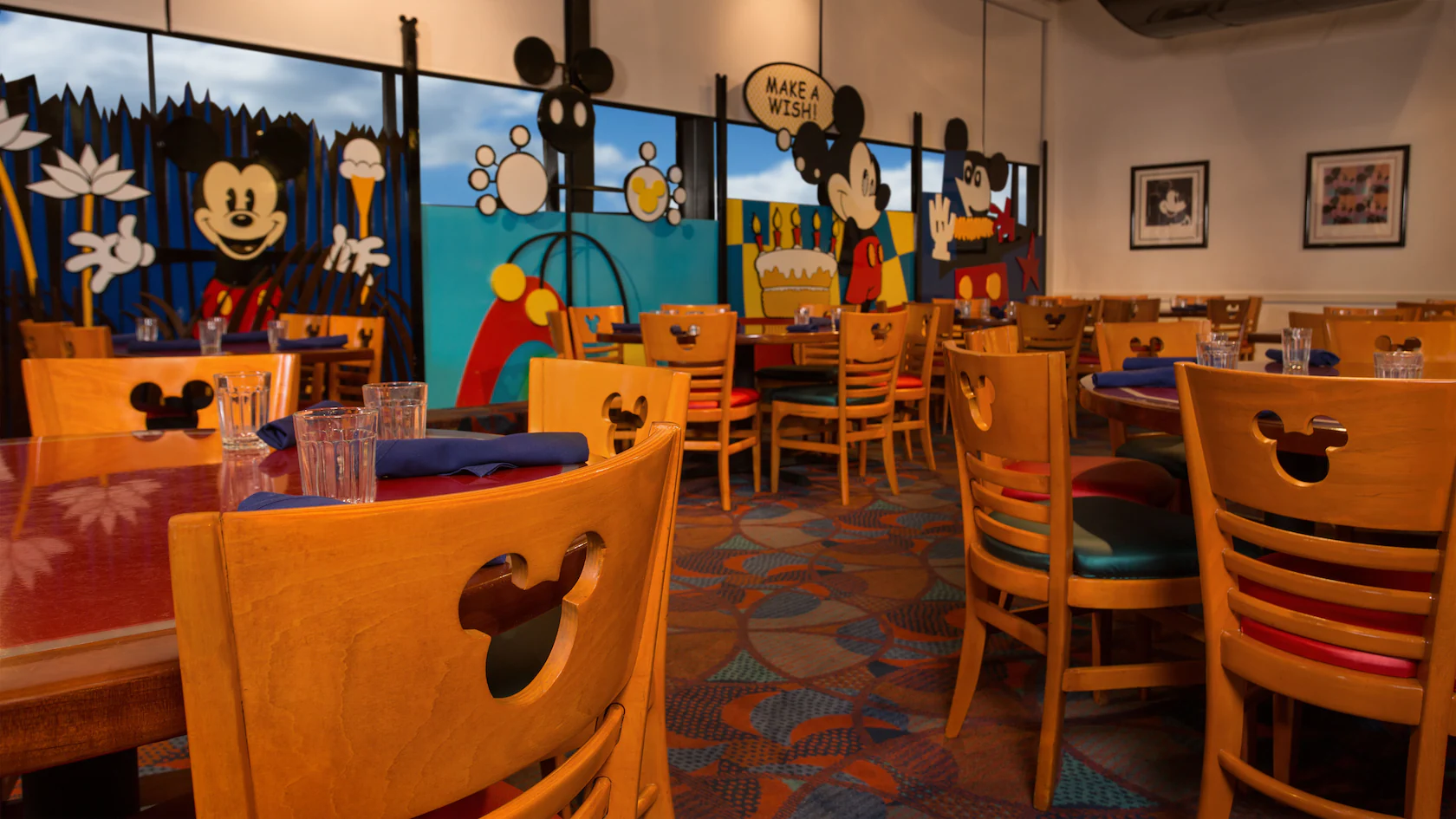 Chef Mickey's dining photo