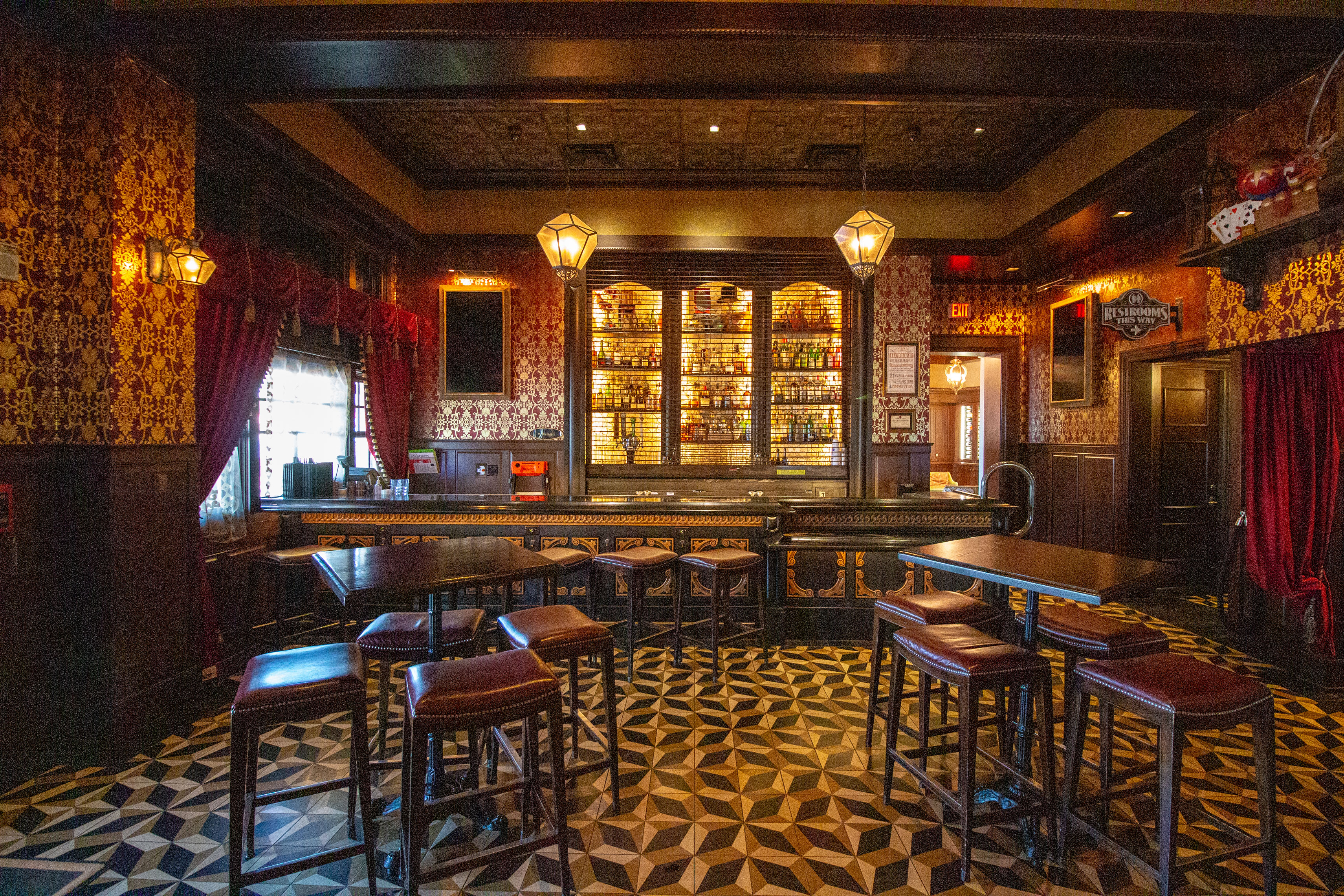 AbracadaBar:  dining photo
