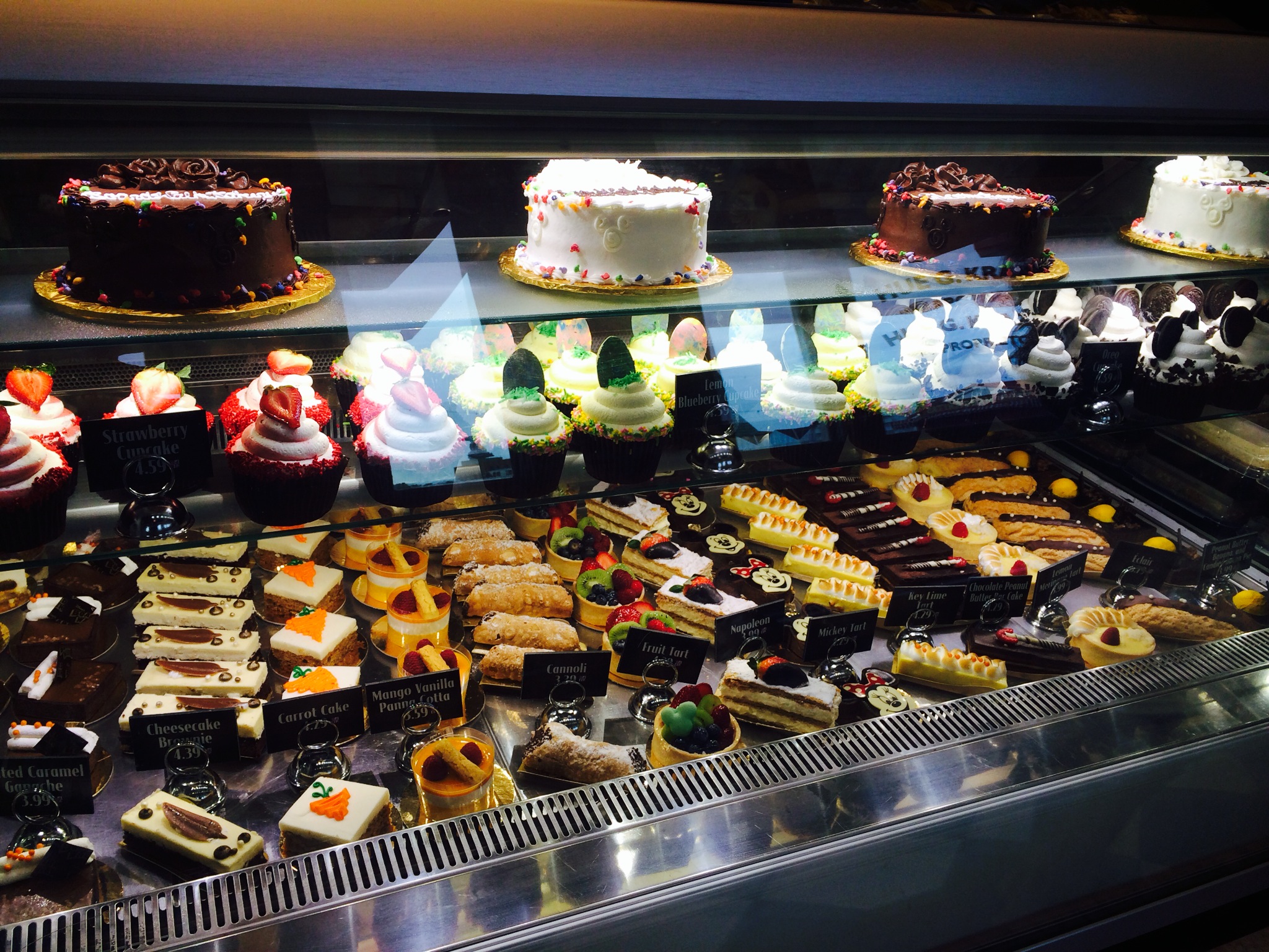 BoardWalk Bakery:  dining photo