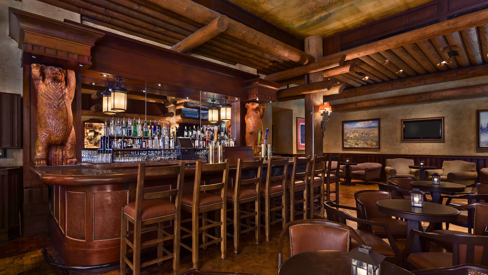 Territory Lounge dining photo