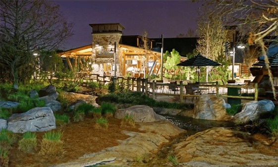 Territory Lounge dining photo