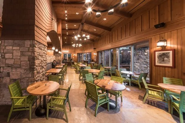 Craftsman Grill dining photo