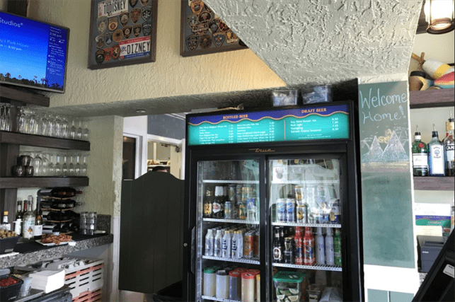 Gurgling Suitcase Libations & Spirits dining photo