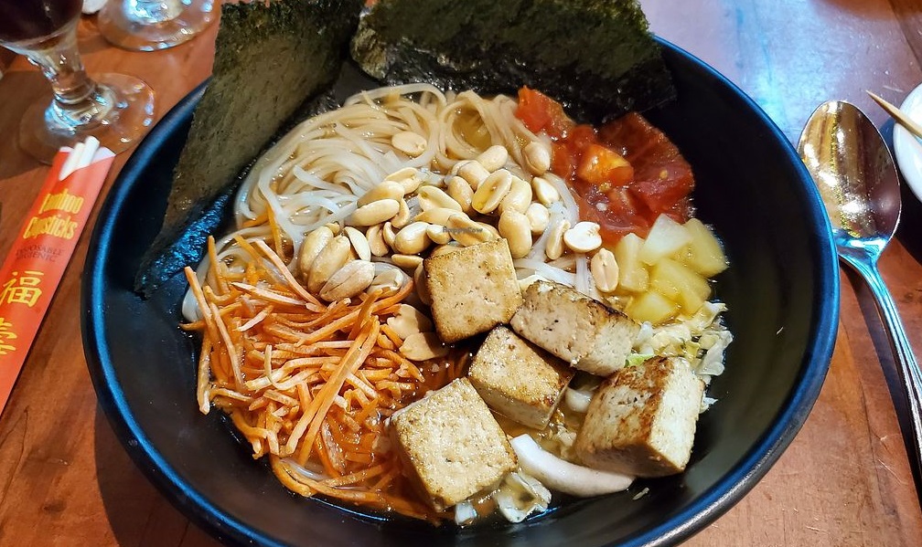Kona Café dining photo