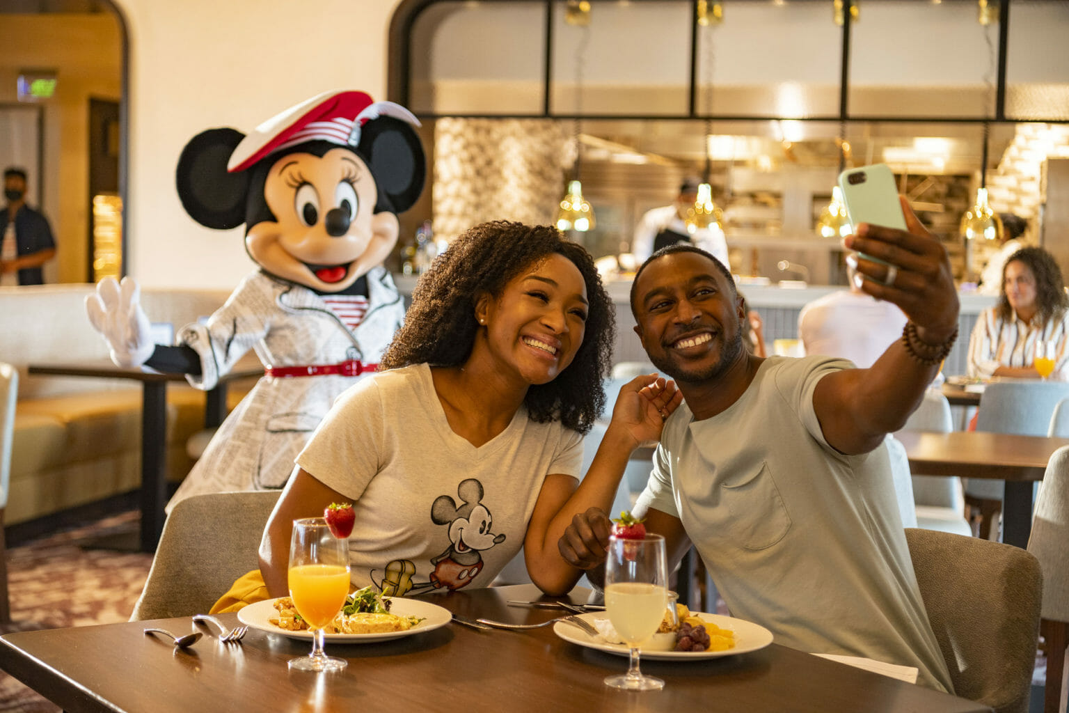 Topolino's Terrace dining photo