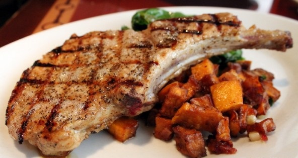 The Turf Club Bar and Grill dining photo